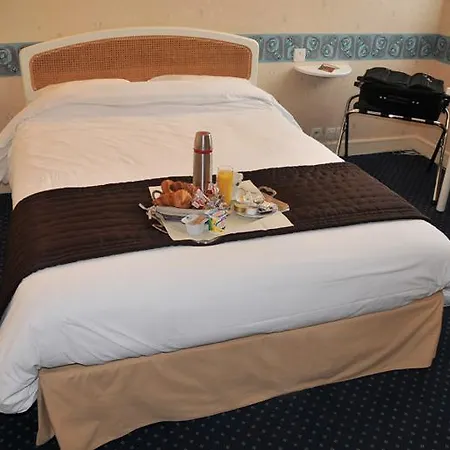Relais Fleuri 2* Le Rheu